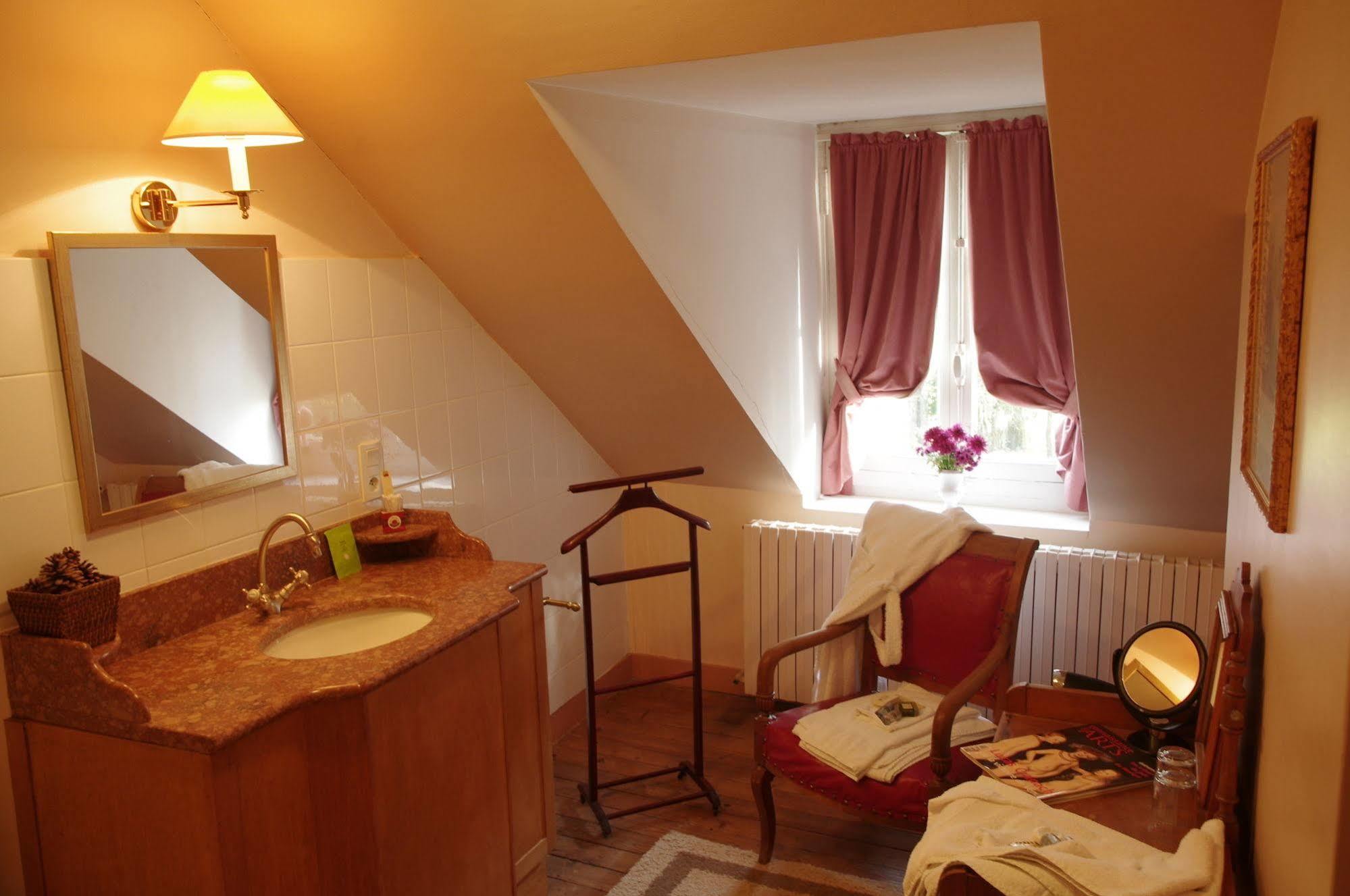 Domaine De Chatenay - Le Mans Saint-Saturnin  Dış mekan fotoğraf